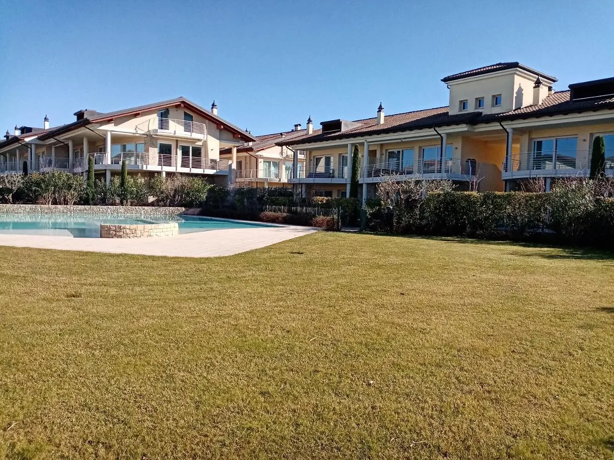 Garda Relax Sirmione - Lake View Apartment イタリア