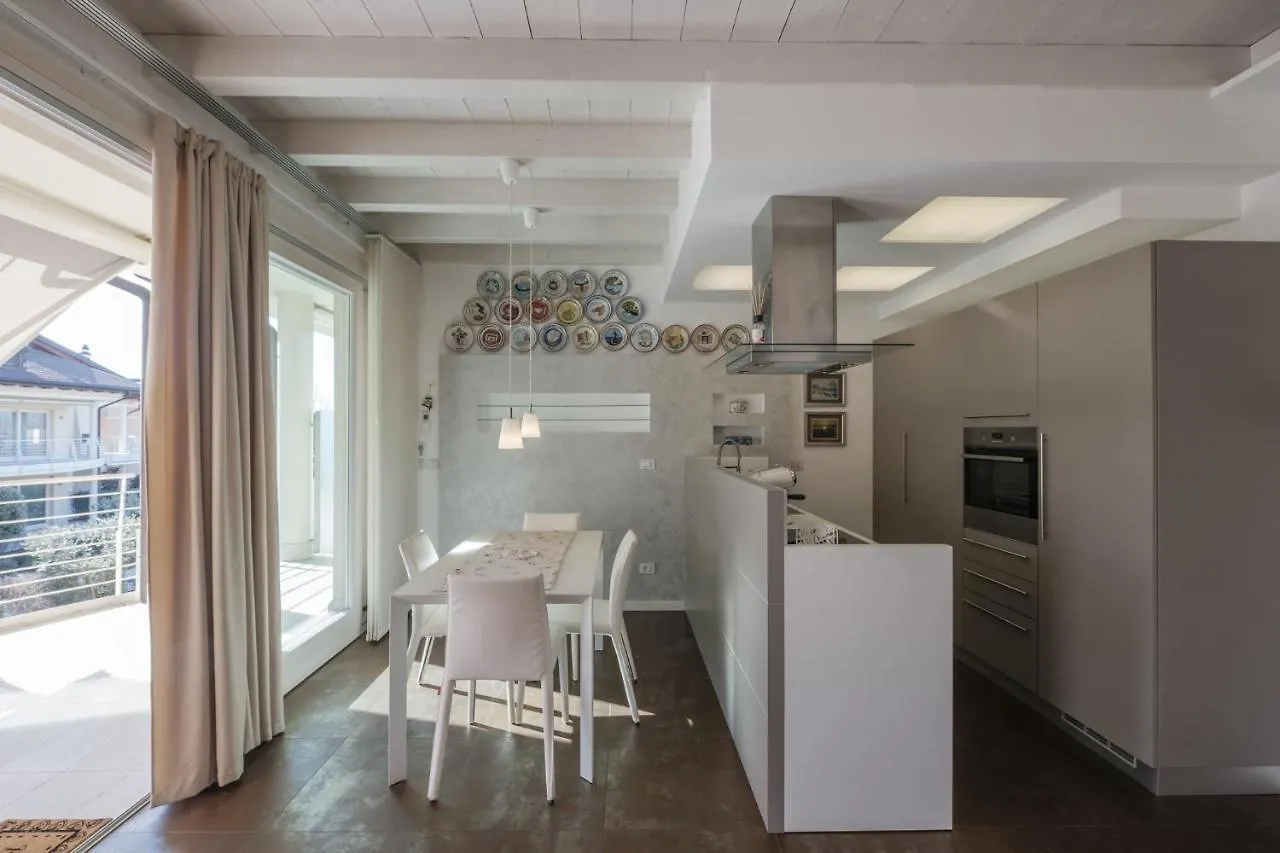 Garda Relax Sirmione - Lake View Apartment